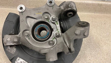 Load image into Gallery viewer, 10 15 Camaro SS RH Passenger Side Rear Spindle GM Knuckle Hub Right 92239046 45K
