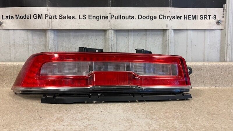 2014 2015 Chevrolet Camaro SS Driver Left Tail Light OEM GM 23209713 LH 66K NICE