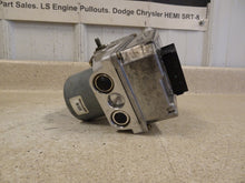 Load image into Gallery viewer, 06 13 Chevrolet Corvette C6 Anti Lock Brake Pump ABS Module OEM GM 15821730 56K
