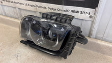 Load image into Gallery viewer, 10 15 Chevrolet Camaro SS Driver Headlight Xenon HID Left OEM GM 20981021 LH 32K
