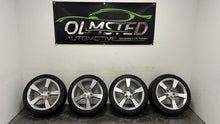 Load image into Gallery viewer, 10 15 Camaro SS 20&#39;&#39; Staggered Wheels 20X9 20X8 GM 92230893 92230889 Rim 46K OEM
