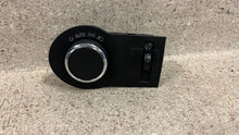 Load image into Gallery viewer, 10 15 Chevrolet Camaro SS Headlight Switch Assembly OEM GM Dimmer Black 92218816
