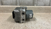 Load image into Gallery viewer, 06 12 Chevrolet Corvette C6 Anti Lock Brake Pump ABS Module OEM GM 15821730 18K
