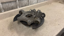 Load image into Gallery viewer, 10 15 Camaro SS LH Driver Side Rear Spindle Assembly GM Knuckle Hub Left LH 35K
