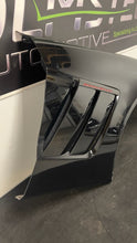 Load image into Gallery viewer, 10 13 Corvette C6 Grand Sport Passenger Side Front Fender GM DAMAGED Black
