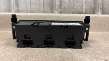 Load image into Gallery viewer, 05 13 Corvette Z06 C6 Climate HVAC Control Switches AC Heat OEM GM 25938052 59K
