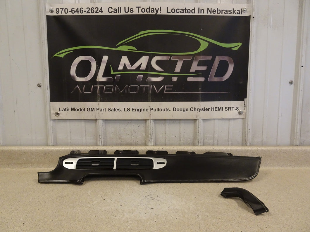 10 15 Camaro SS Black Leather Dash Trim Bezel Vents 2 Pieces GM 22880754 OEM