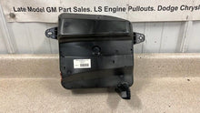 Load image into Gallery viewer, 06 08 Chevrolet Corvette C6 Z06 Heads Up Display Unit HUD OEM GM 15934351 47K
