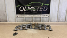 Load image into Gallery viewer, 10 15 Chevrolet Camaro SS JBA Performance 1 3/4 Shorty Exhaust Headers 1812S
