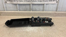 Load image into Gallery viewer, 12 15 Camaro SS Engine Under Hood Fuse Box Block Assembly OEM GM 22760635 78K
