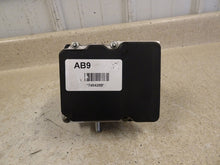 Load image into Gallery viewer, 10 13 Corvette C6 Anti Lock Brake Pump ABS Module GM OEM Brakes 20918428 55K
