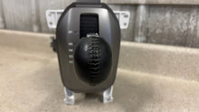 Load image into Gallery viewer, 10 15 Chevrolet Camaro SS Automatic Shifter Assembly GM Factory 92239787 35K
