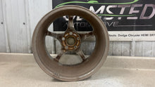Load image into Gallery viewer, 00 04 Chevrolet Corvette C5 Front 17x8.5 Wheel Rim GM 9593797 Polished OEM 17&#39;&#39;
