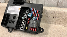 Load image into Gallery viewer, 2008 2013 Corvette C6 Z06 BCM Body Control Module Assembly GM 25879086 63K
