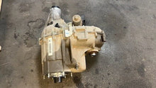 Load image into Gallery viewer, 2007 2010 Chevrolet Silverado Shift Transfer Case OEM GM 12578109
