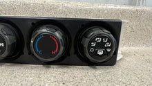 Load image into Gallery viewer, 04 05 06 Pontiac GTO HVAC Controls A/C Heater Switches GM 92181684 Factory
