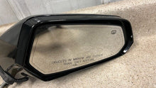 Load image into Gallery viewer, 10 15 Chevrolet Camaro Passenger Side Mirror Right Heated OEM RH Black 92247448
