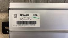 Load image into Gallery viewer, 2010 2015 Chevrolet Camaro SS Amplifier OEM AMP SUB GM 20984301 26K MILES!!
