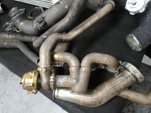 Load image into Gallery viewer, 10-15 Camaro SS Hennessey HPE800 Twin Turbo Kit System LS3 L99
