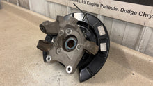 Load image into Gallery viewer, 10 15 Camaro SS RH Passenger Side Rear Spindle GM Knuckle Hub Right 92239046 39K
