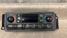 Load image into Gallery viewer, 1997 2004 Corvette Z06 C5 Climate HVAC Control Switches AC Heat GM 09380441 OEM
