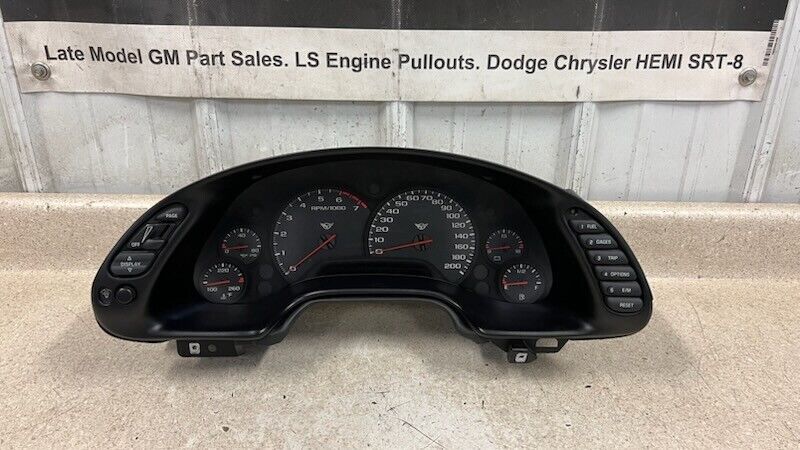 01 04 Corvette C5 Instrument Gauge Cluster Speedometer 137K 10408309 GM OEM