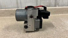 Load image into Gallery viewer, 99 02 Firebird Camaro ABS 4 Channel Anti Lock Brake Pump Module GM 10423623 53K
