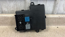 Load image into Gallery viewer, 2008 2013 Corvette C6 Z06 BCM Body Control Module Assembly GM 25879086 21K
