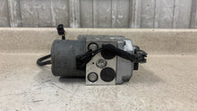 Load image into Gallery viewer, 2001 2004 C5 Corvette OEM ABS ANTI LOCK BRAKE PUMP MODULE SB Code 10306496
