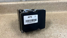 Load image into Gallery viewer, 12 15 Chevrolet Camaro SS ZL1 ABS Anti Lock Brake Pump Module GM 22914250 81K
