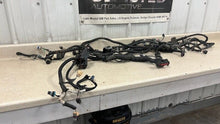Load image into Gallery viewer, 07 08 Chevrolet Silverado 2500HD GM Engine Wiring Harness Assembly 25830308
