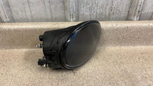 Load image into Gallery viewer, 04 05 06 Pontiac GTO Factory Passenger Fog Light Lamp Assembly OEM GM 92119490
