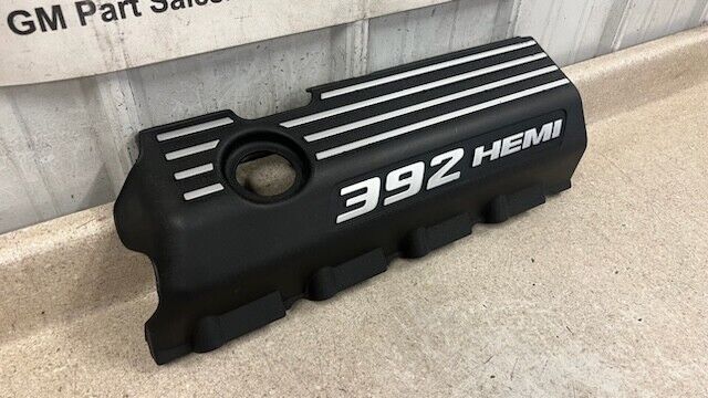 15 23 Dodge Charger Challenger Left Engine Cover Hemi 392 Mopar 05038543AE 36K