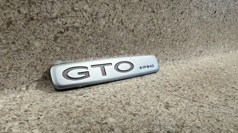 04 05 06 Pontiac GTO Interior Dash Emblem Passenger OEM GM Badge