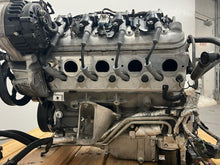 Load image into Gallery viewer, LS7 427ci Dry Sump Engine Pullout WARRANTY 600HP 7K MILES, FREE SHIPPING!! 7.0L
