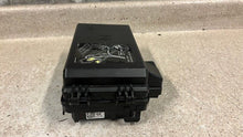 Load image into Gallery viewer, 2009 2013 Corvette C6 Engine Under Hood Fuse Box Block OEM GM 25954867 Z06 17K
