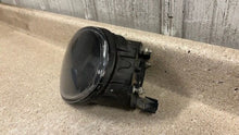 Load image into Gallery viewer, 04 05 06 Pontiac GTO Factory Driver Fog Light Lamp Assembly OEM GM 92119489
