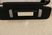 Load image into Gallery viewer, 16 19 Camaro ZL1 Sun Visors Visor Right Left GM Pair 84117953 84117950 Black
