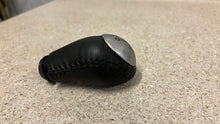 Load image into Gallery viewer, 05 13 Chevrolet Corvette C6 Z06 Black Leather Shifter Knob Manual OEM GM
