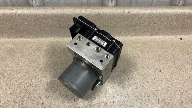 2012 Chevrolet Camaro SS ZL1 ABS Anti Lock Brake Pump Module GM 22873643 78K