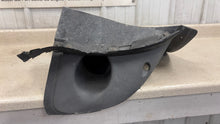 Load image into Gallery viewer, 06 13 Corvette C6 Z06 Passenger Front Fender Liner Brake Duct 15834374 OEM GM RH
