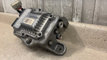 Load image into Gallery viewer, 16 24 Camaro ZL1 GM Rear Differential Actuator Pump Module 84059648 16K CTSV
