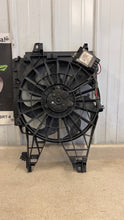 Load image into Gallery viewer, 2005 2013 Chevrolet Corvette C6 Z06 Radiator Engine Cooling Fan Assembly OEM 78K
