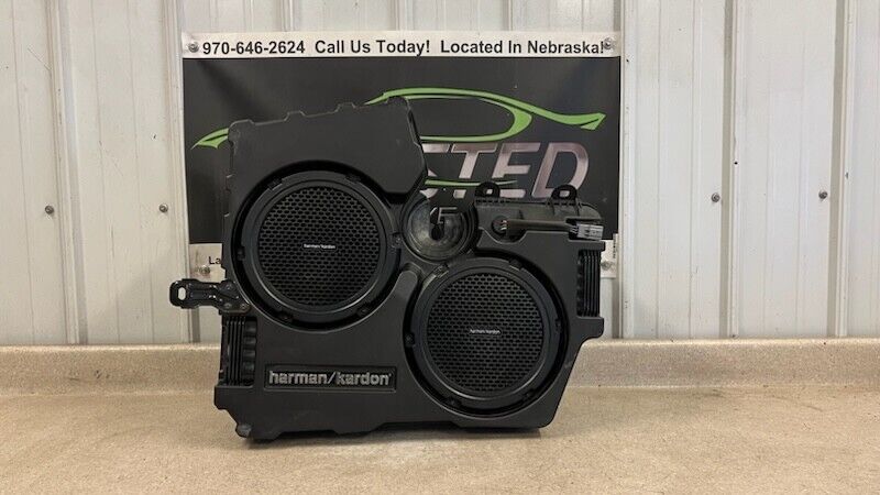 Shops dodge challenger harman kardon subwoofer