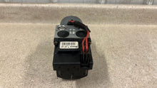 Load image into Gallery viewer, 99 02 Firebird Camaro ABS 4 Channel Anti Lock Brake Pump Module GM 10423623 53K
