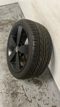 Load image into Gallery viewer, 04 05 06 Pontiac GTO 18&#39;&#39; Wheel Tire 18x8 Original GM 92162270 Rim Black
