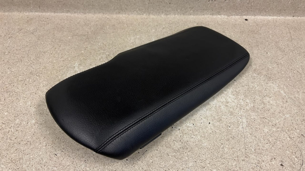 05 13 Chevrolet C6 Corvette Z06 Center Console Lid Armrest Black Leather GM OEM