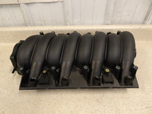 Load image into Gallery viewer, LS3 6.2L GM Intake Manifold Plenum OEM 12602477 12686561 Square Port Car L99 DMG
