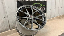 Load image into Gallery viewer, 05 13 Corvette C6 Z06 Speedline Rear 19&#39;&#39; Chrome Wheel GM 9596791 19X12 Rim
