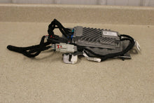 Load image into Gallery viewer, 2017 Chevrolet Camaro ZL1 Performance Data Recorder Control Module GM 84162669
